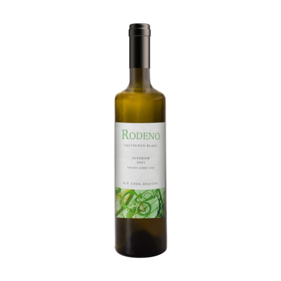 Botella de vino blanco Rodeno Sauvignon Blanc 2021