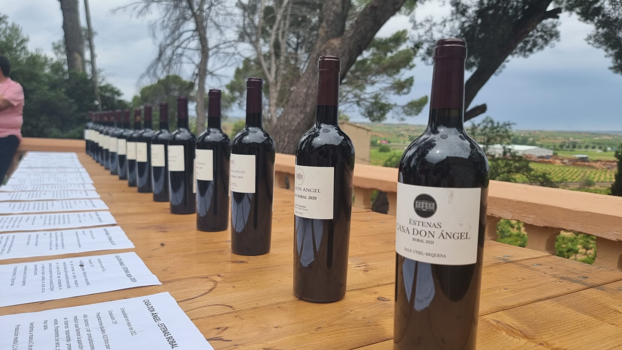 25 años de Casa Don Ángel, un referente pionero de los vinos de guarda de Bobal en la D.O. Utiel-Requena.