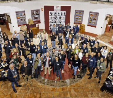 La DO Utiel-Requena celebra el reencuentro de la restauración local y las bodegas en la clausura del curso de cata de vinos de la DO