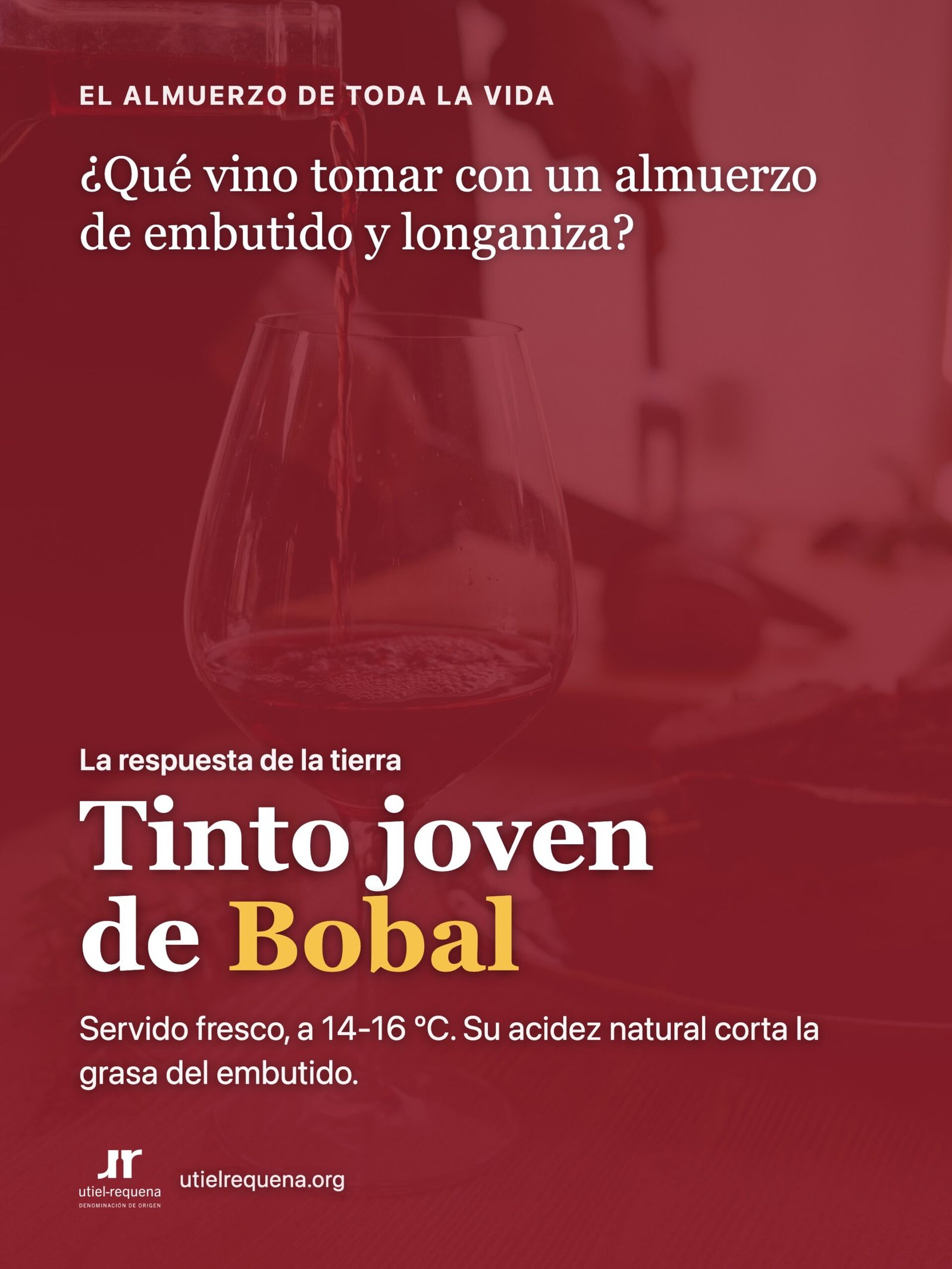 Qué vino tomar en un almuerzo de embutido y longaniza: tinto joven de Bobal servido fresco